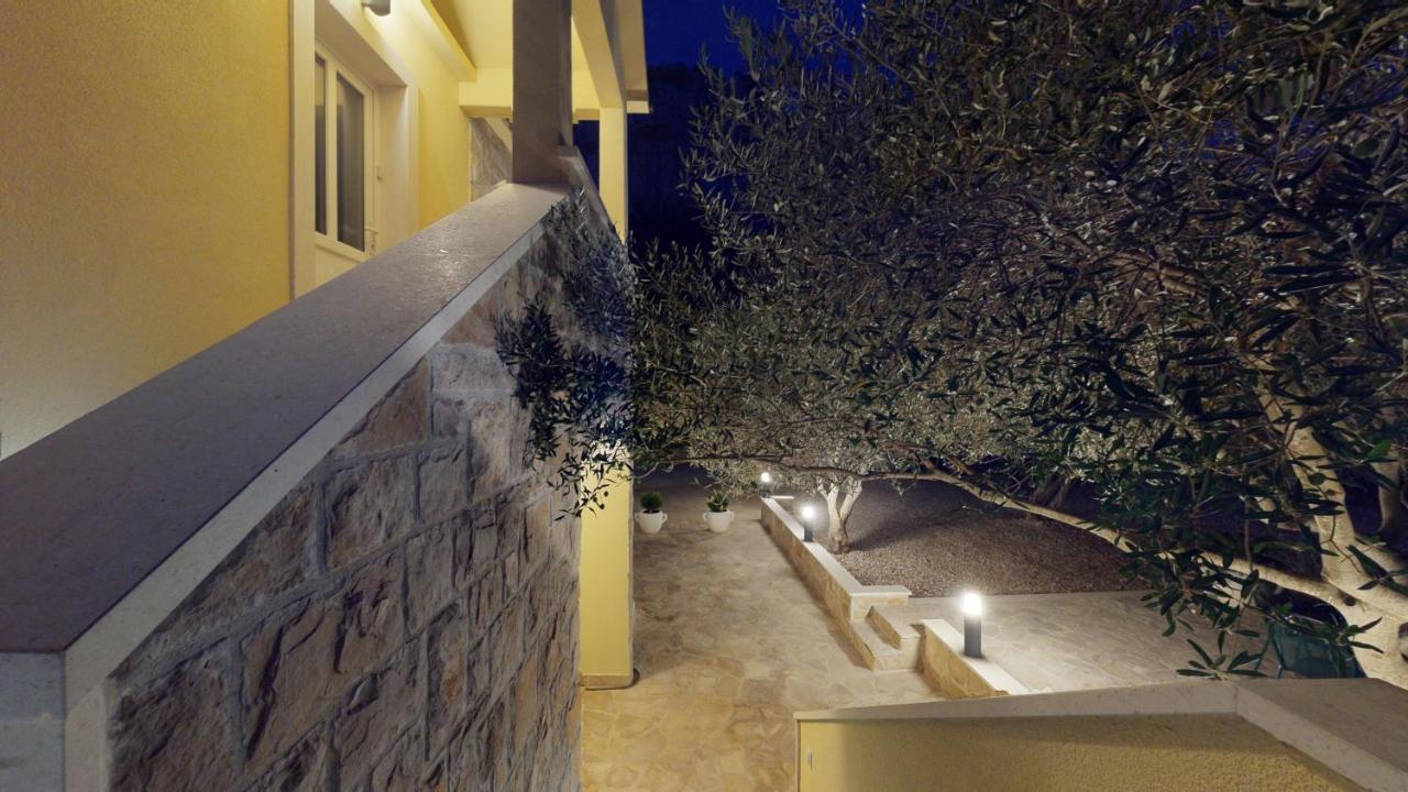 Zen-Pok House On The Beach - Pokrivenik Zastražišće Exterior foto